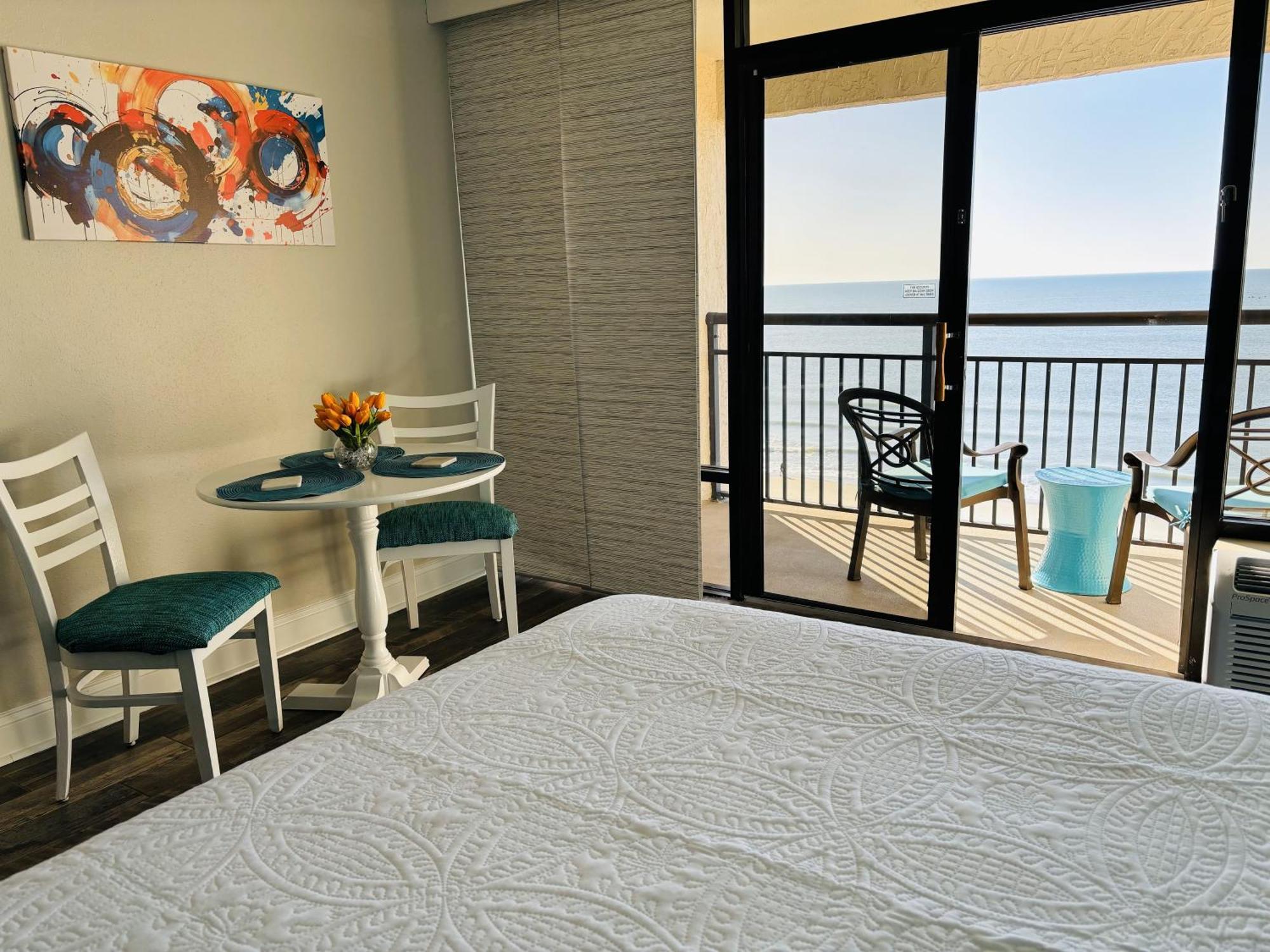 Sea La Vie Oceanfront Studio Myrtle Beach Exterior photo